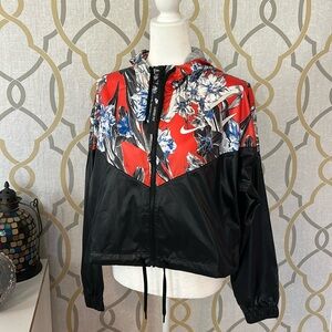 Nike Hooded windbreaker